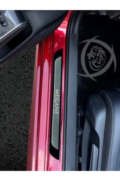 Alternative view of Renault Megane 3 2008-2016 Modeller Krom Kapı Eşiği 4 Parça Paslanmaz Çelik ABS Çerçeve