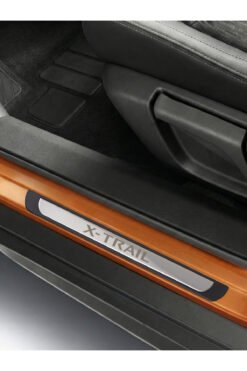 Nissan X-Trail Krom Kapı Eşiği 2022 ve Üzeri 4 Parça Paslanmaz Çelik ABS Çerçeve